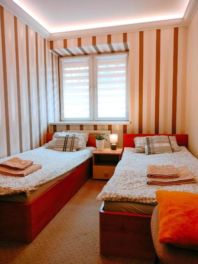 Handzlowka Gosciniec Nad Sawa Bed & Breakfast エクステリア 写真